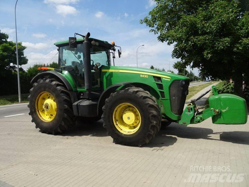 John Deere 8430 拖拉机/农用车