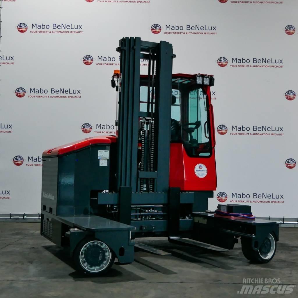 Combilift C4000ET 侧卸式铲车