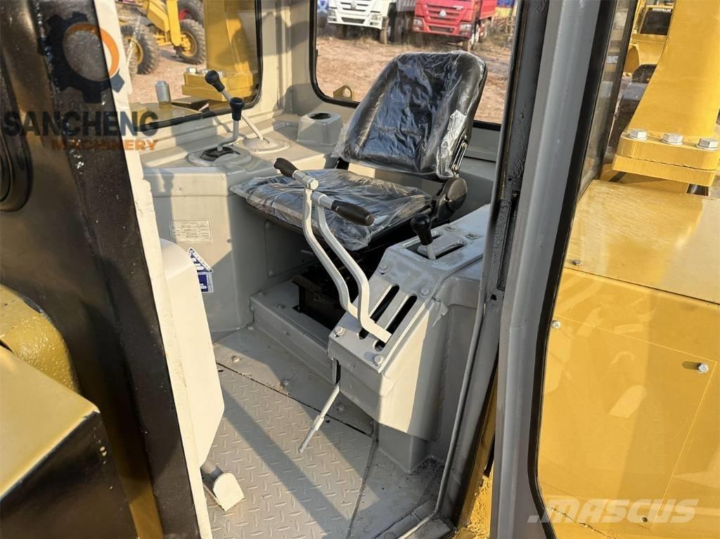 CAT D 7 R 履带式推土机
