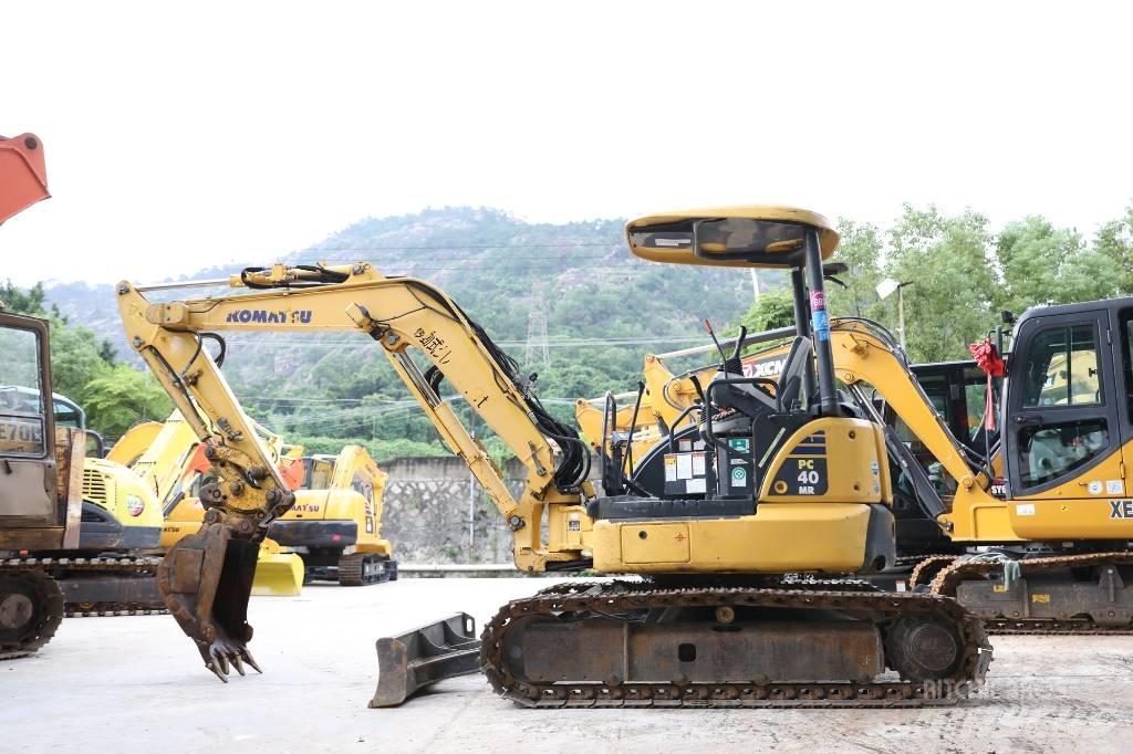 Komatsu PC 40 MR 小型挖掘机