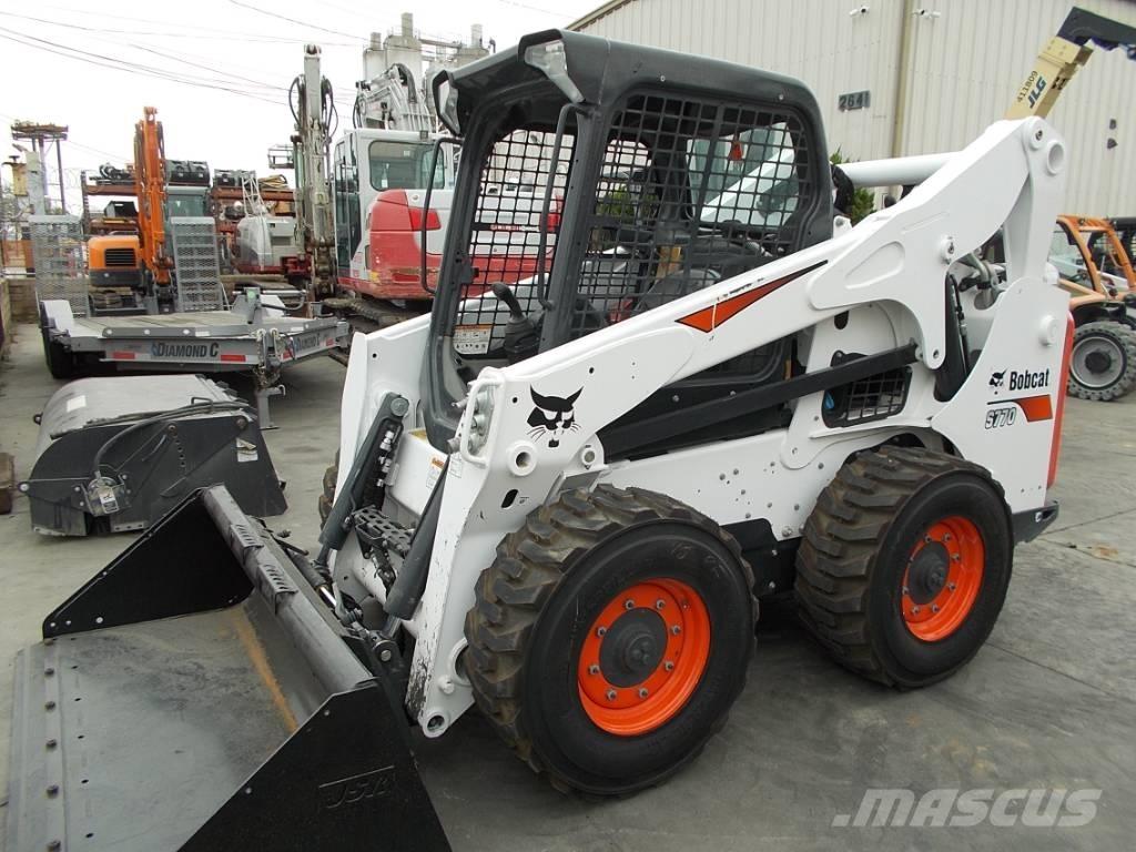 Bobcat S770 滑移装载机