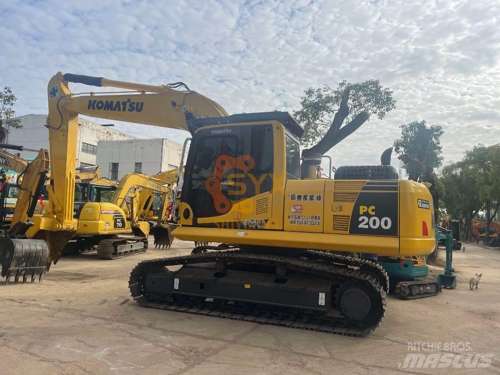 Komatsu PC 200-8 履带挖掘机