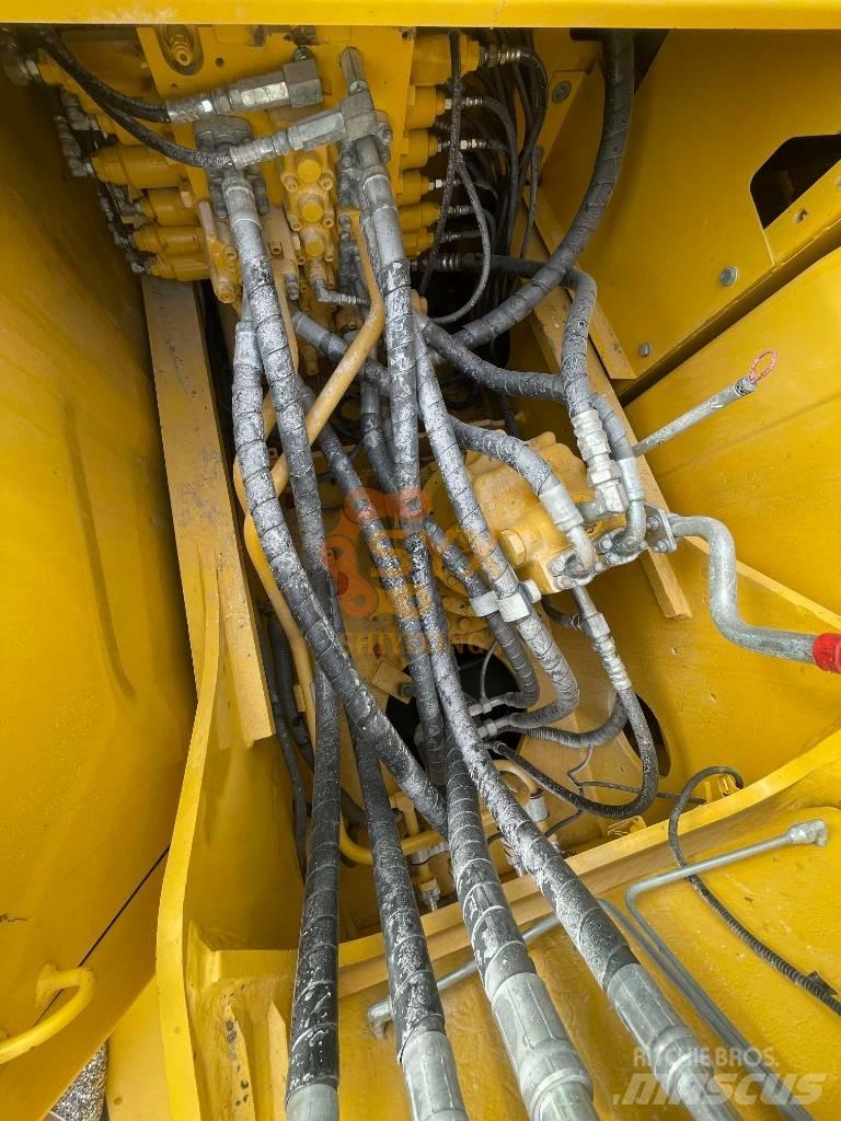 Komatsu PC 200-8 履带挖掘机