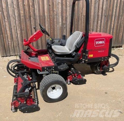 Toro 3100-D 长草、修正和环绕割草机