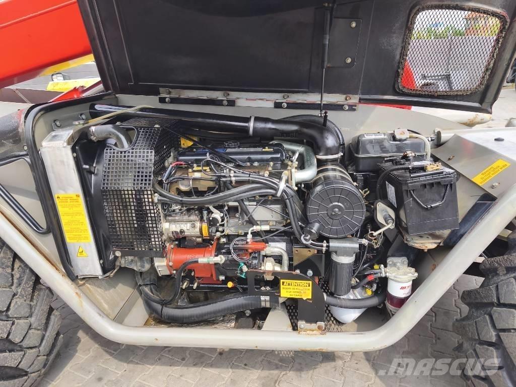 Merlo P38.14LOX 伸缩臂叉装车|叉装车