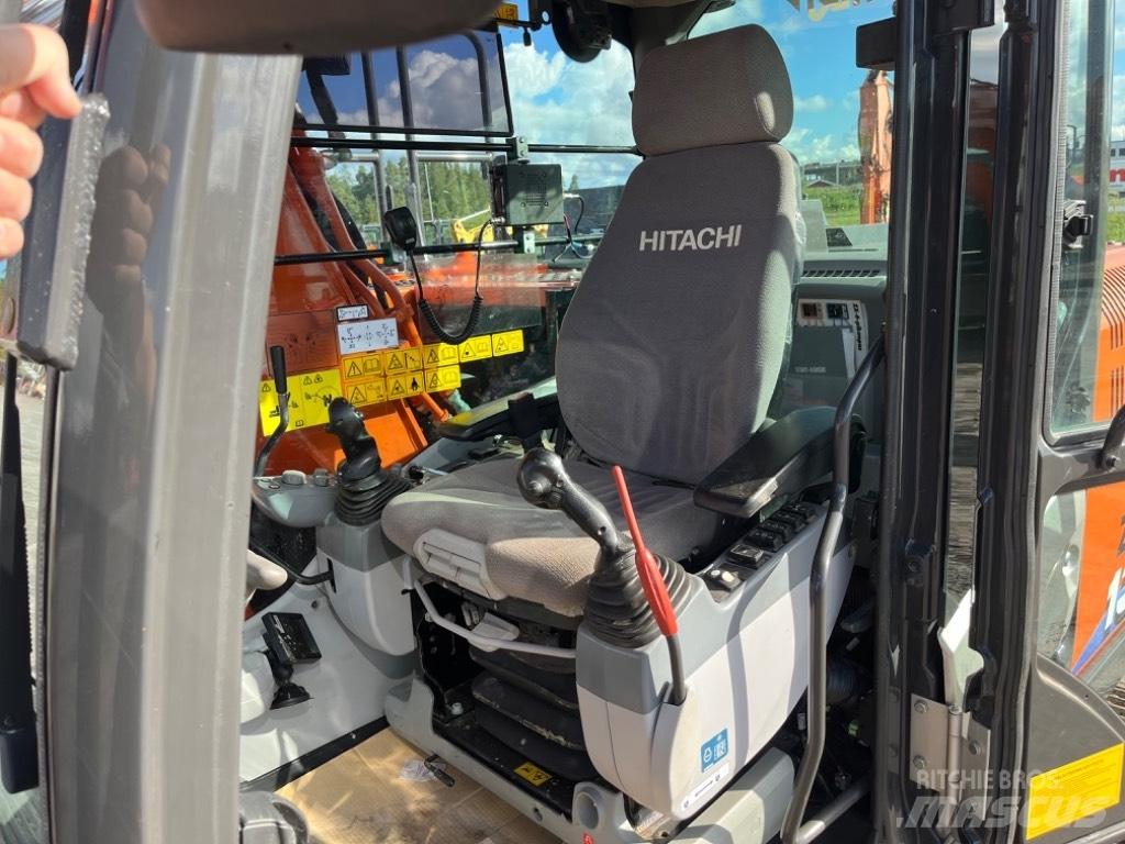 Hitachi ZX 130-6 履带挖掘机