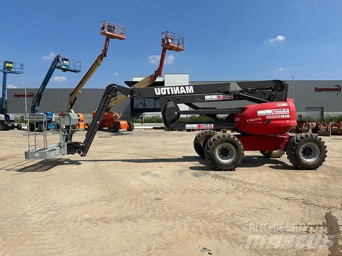 Manitou 200ATJ 曲臂高空工作平台