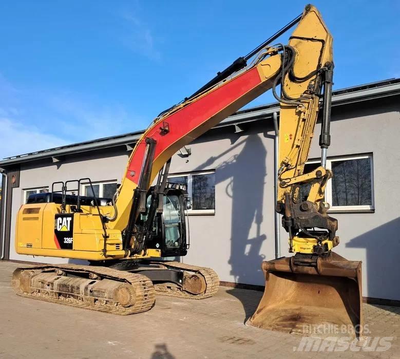 CAT 326 F L 履带挖掘机