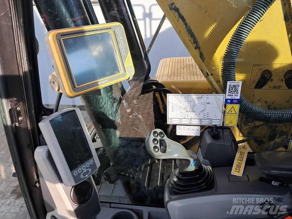 CAT 326 F L 履带挖掘机