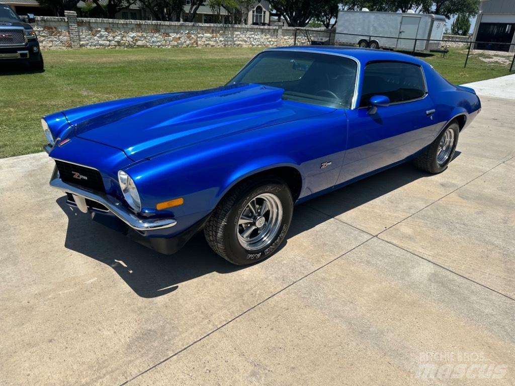Chevrolet Camaro 汽车