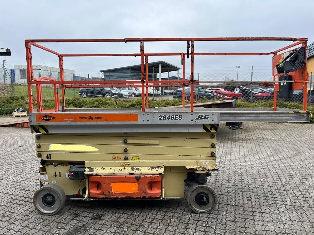 JLG 2646 ES 剪叉式升降机
