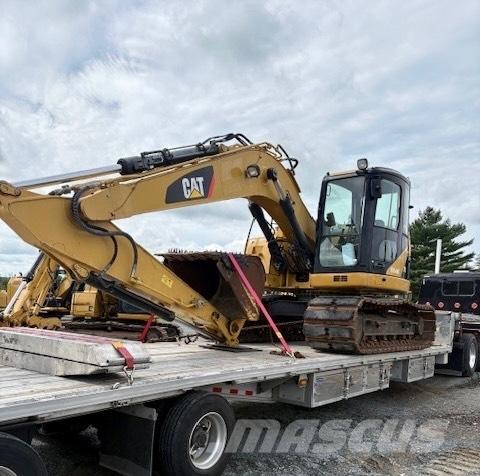 CAT 313 D 轮式挖掘机