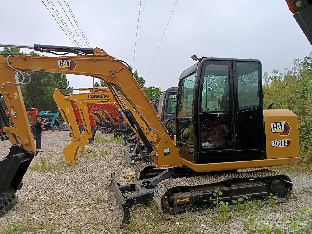 CAT 306 E2 小型挖掘机