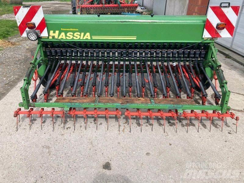 Hassia Euro 300/29 耙地机