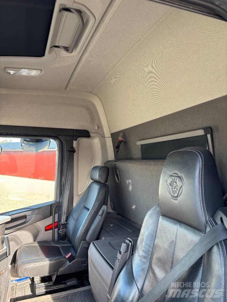 Scania R 650 木材运输车