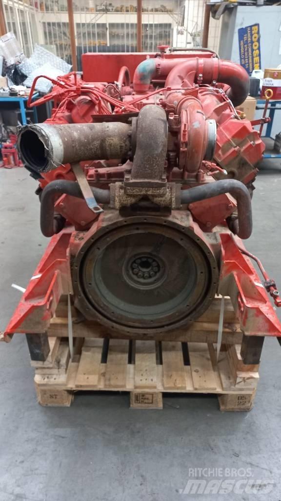 Deutz BF6M1015C 发动机