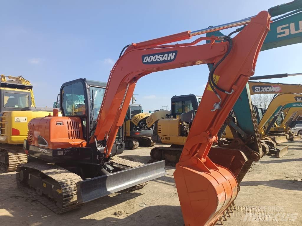 Doosan DX 60-9 C 履带挖掘机