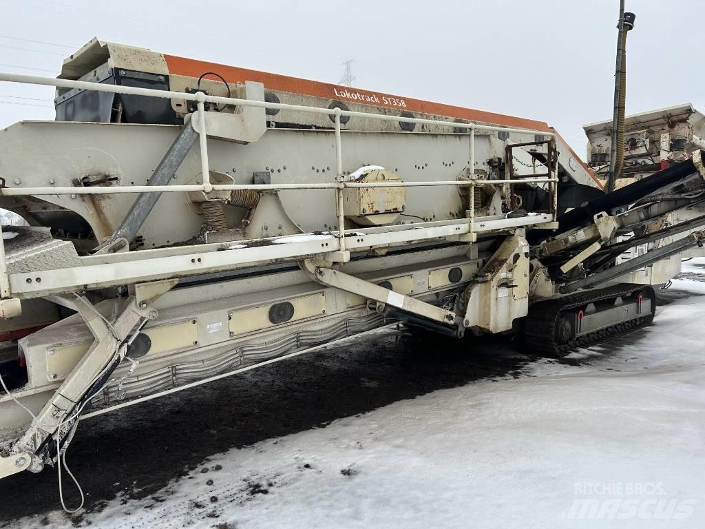 Metso ST 358 移动式筛分机