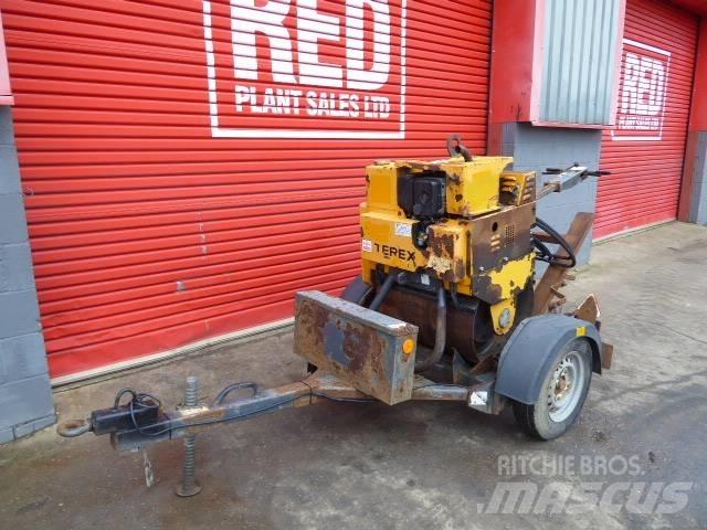 Terex MBR 71 单轮压路机