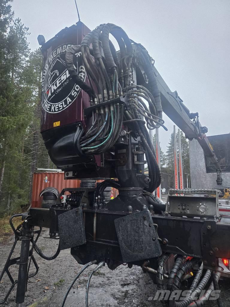 Kesla 2112T 木材起重机