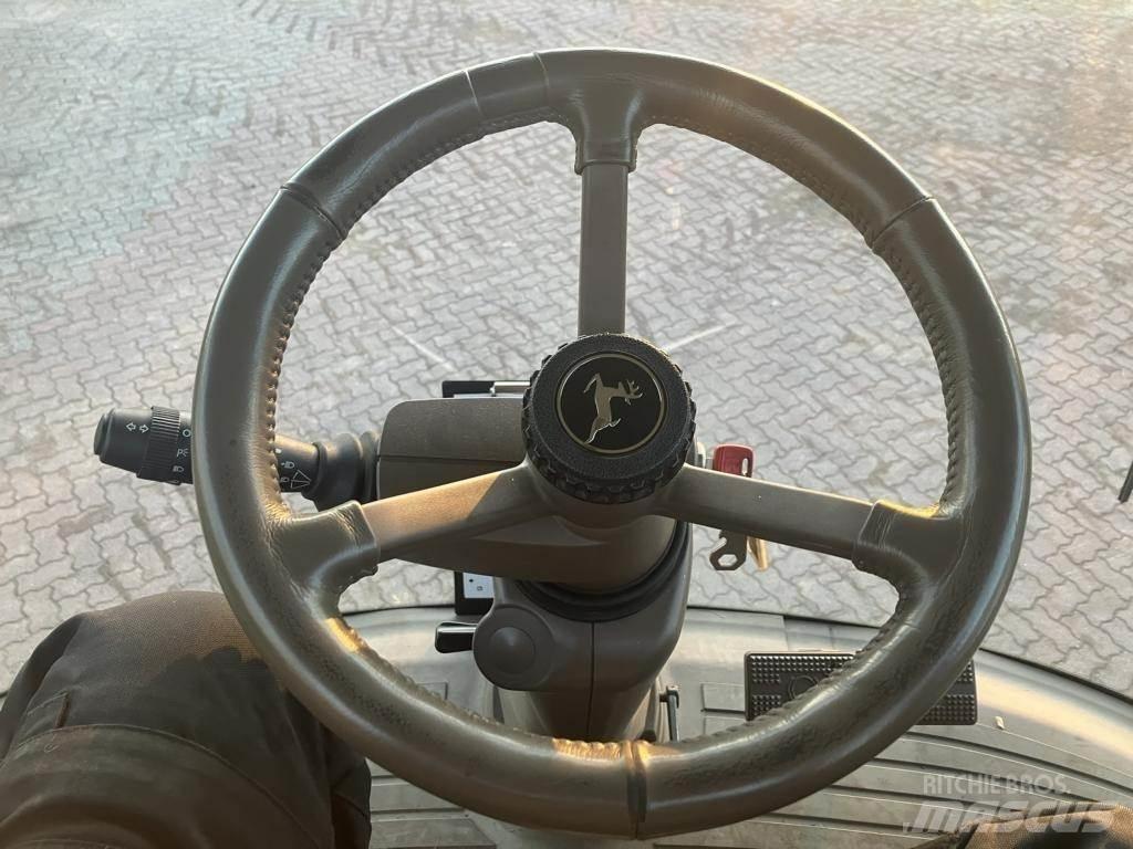 John Deere 8600 青饲料收获机