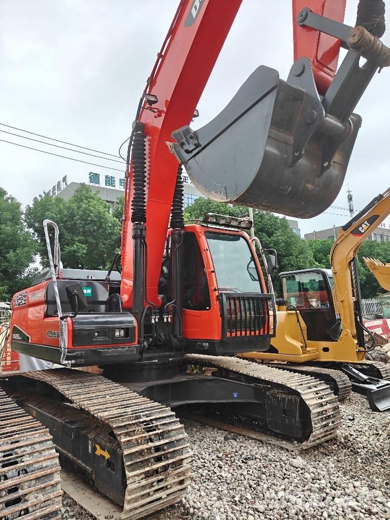 Doosan DX 225 LC-9C 履带挖掘机