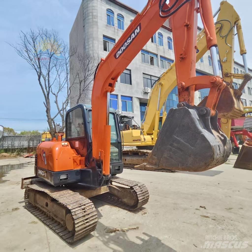 Doosan DH 60-7 小型挖掘机