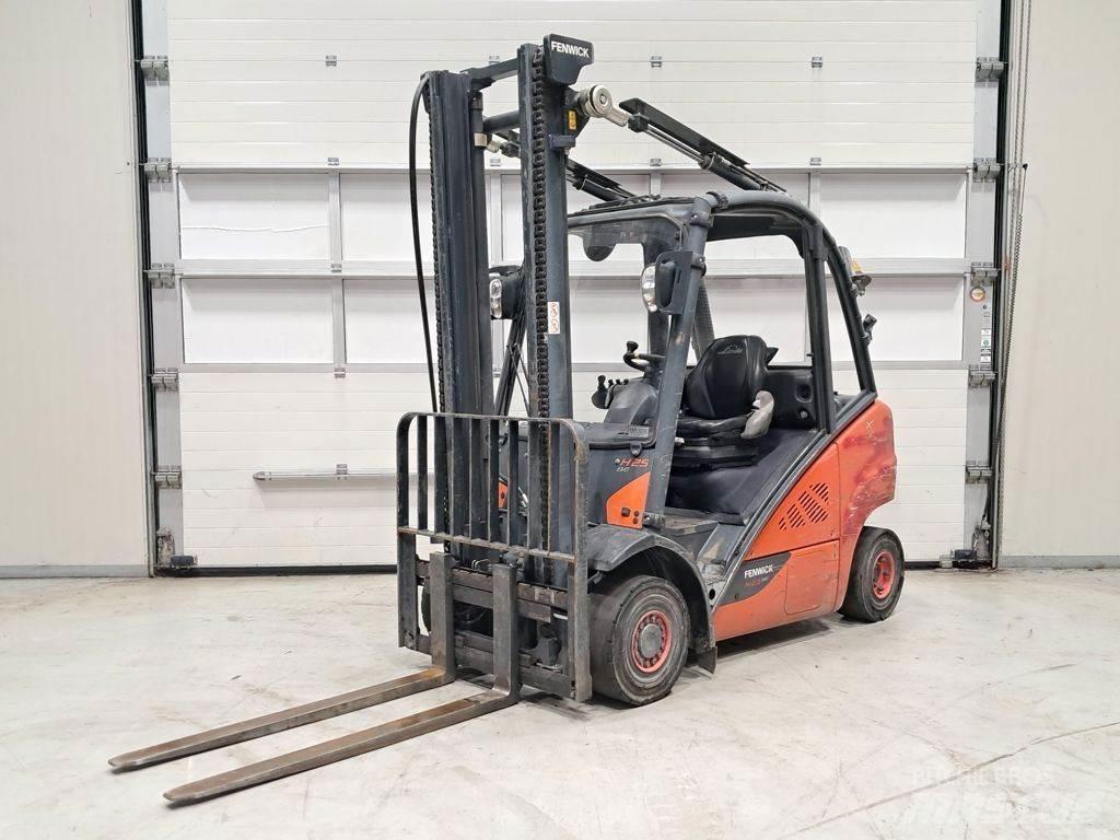 Linde H25D-02 柴油叉车