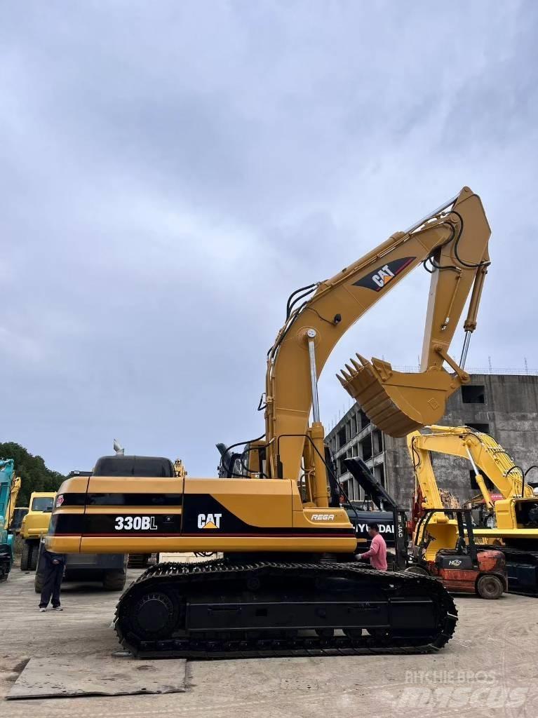CAT 330 B 履带挖掘机