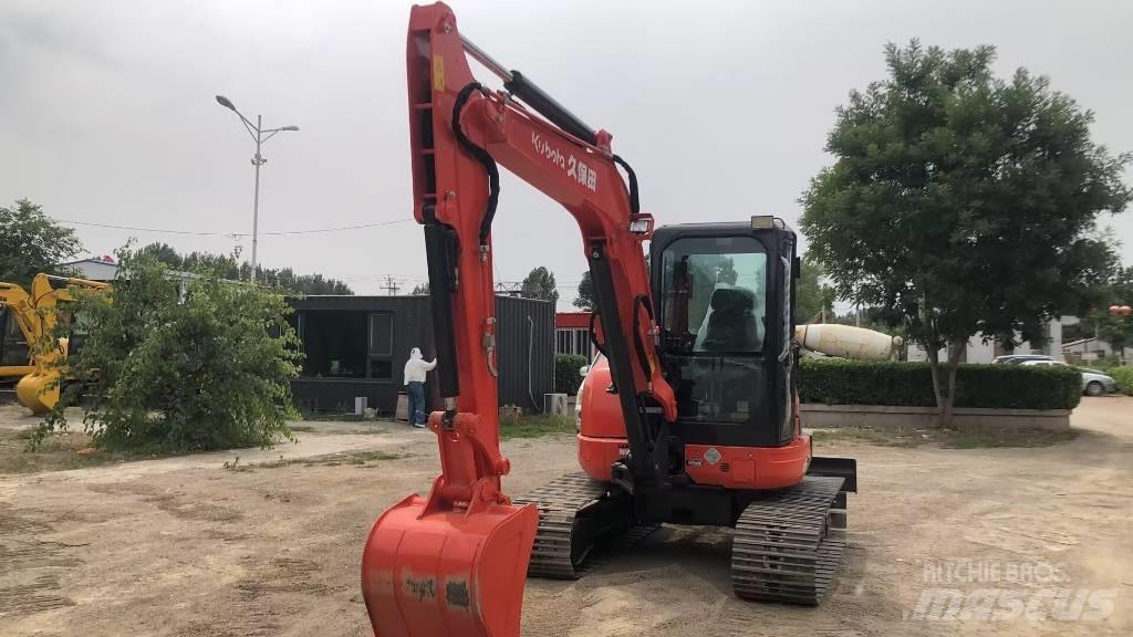 Kubota U 55-4 小型挖掘机