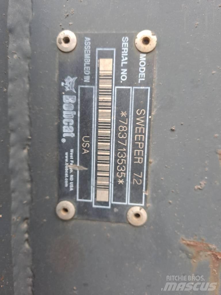 Bobcat 72 KAUHAHARJA 刷子配件