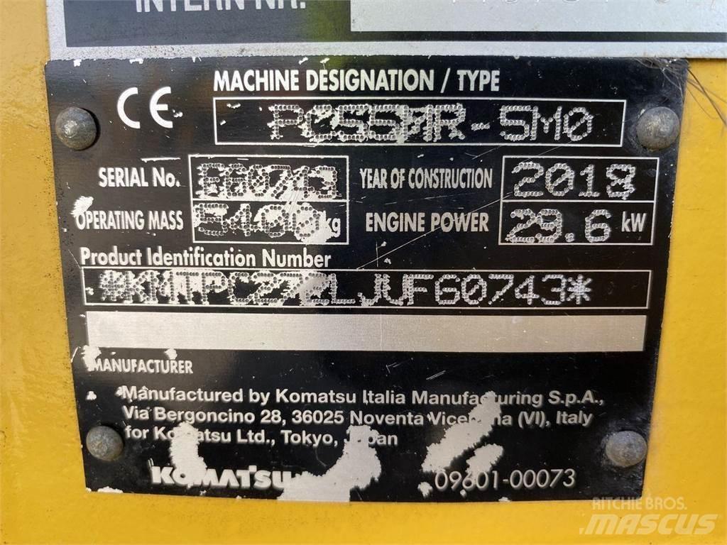 Komatsu PC55MR-5 轮式挖掘机