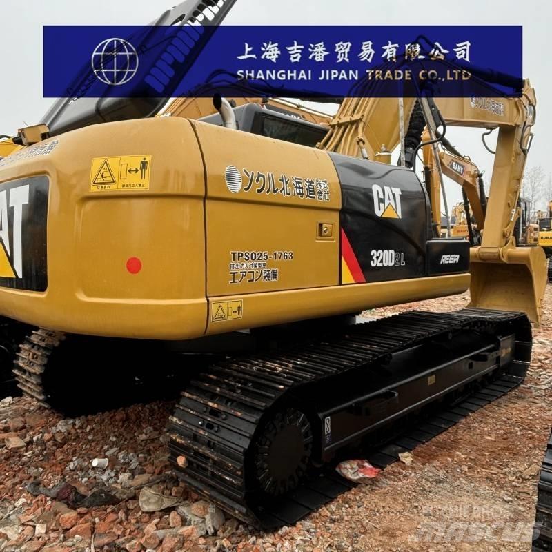Catroux 320 D 履带挖掘机