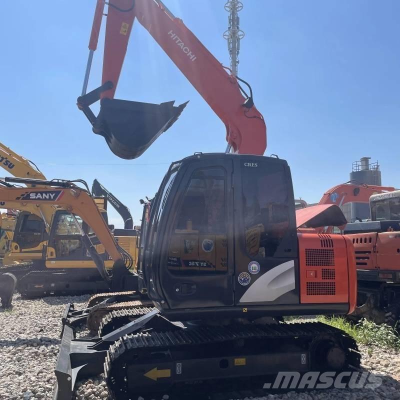 Hitachi ZX 70 中型挖掘机