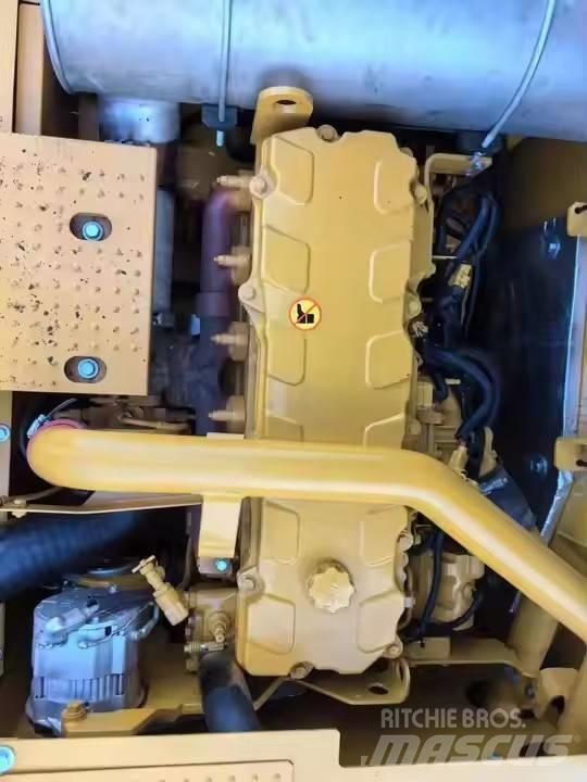 CAT CAT336D2 中型挖掘机