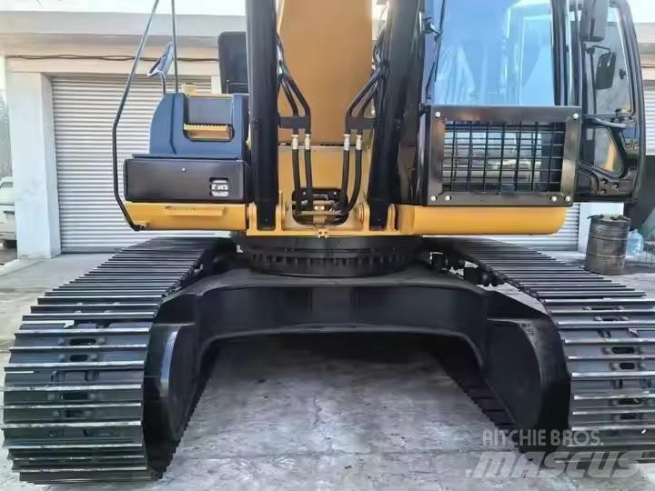 CAT CAT336D2 中型挖掘机