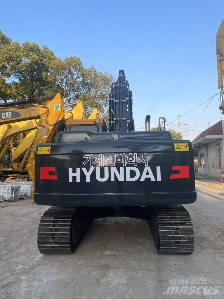 Hyundai 220LC-9S 履带挖掘机