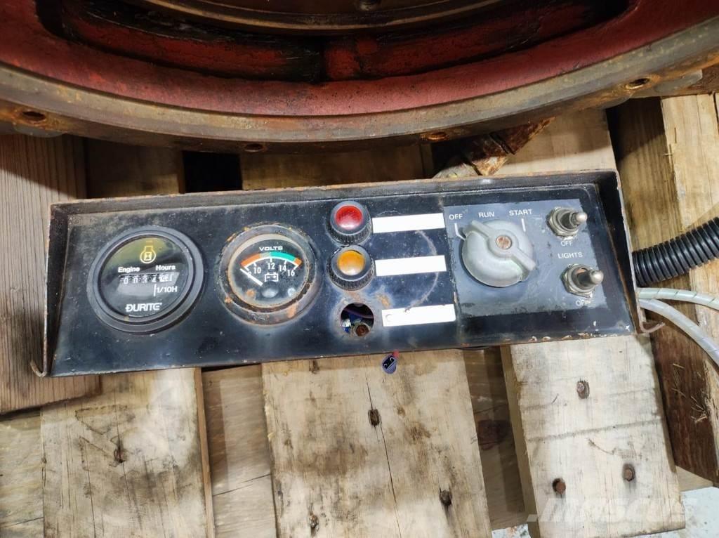 Deutz BF4L 1011F 发动机