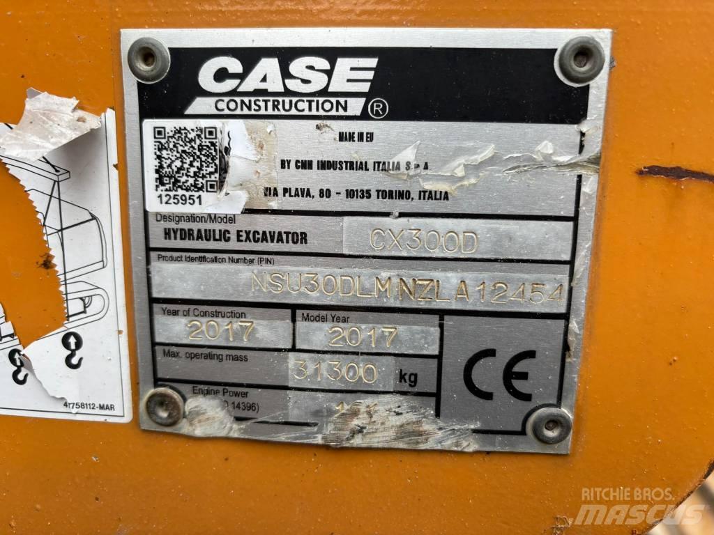 CASE CX300D 履带挖掘机