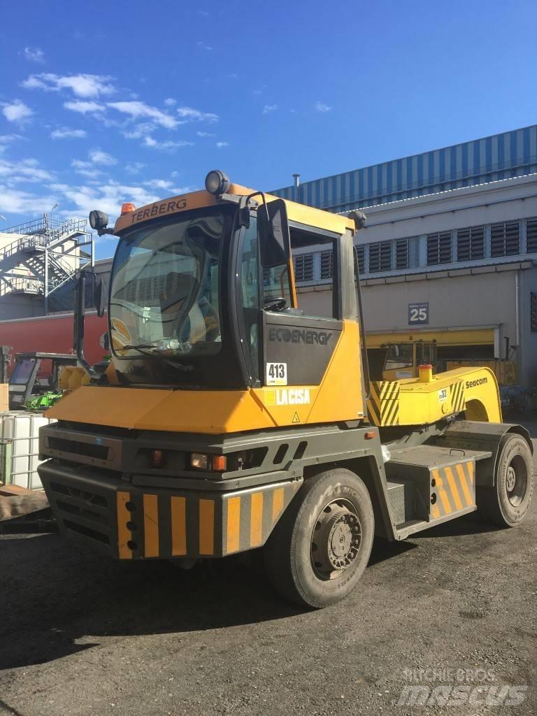 Terberg RT222 码头牵引车