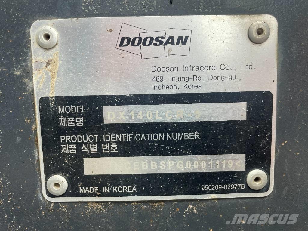 Doosan DX 140 LCR 履带挖掘机
