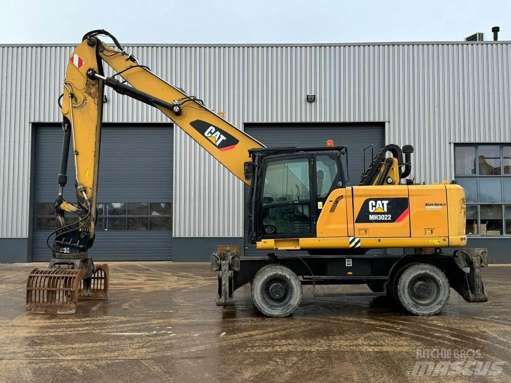 CAT MH3022 工业挖掘机