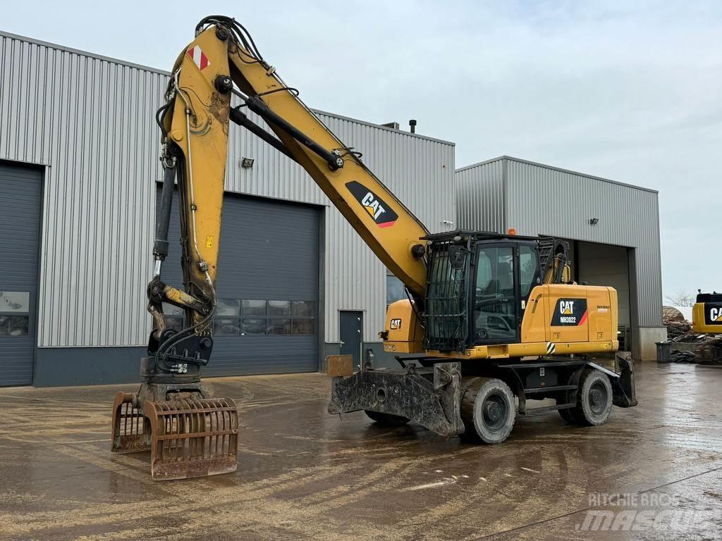 CAT MH3022 工业挖掘机