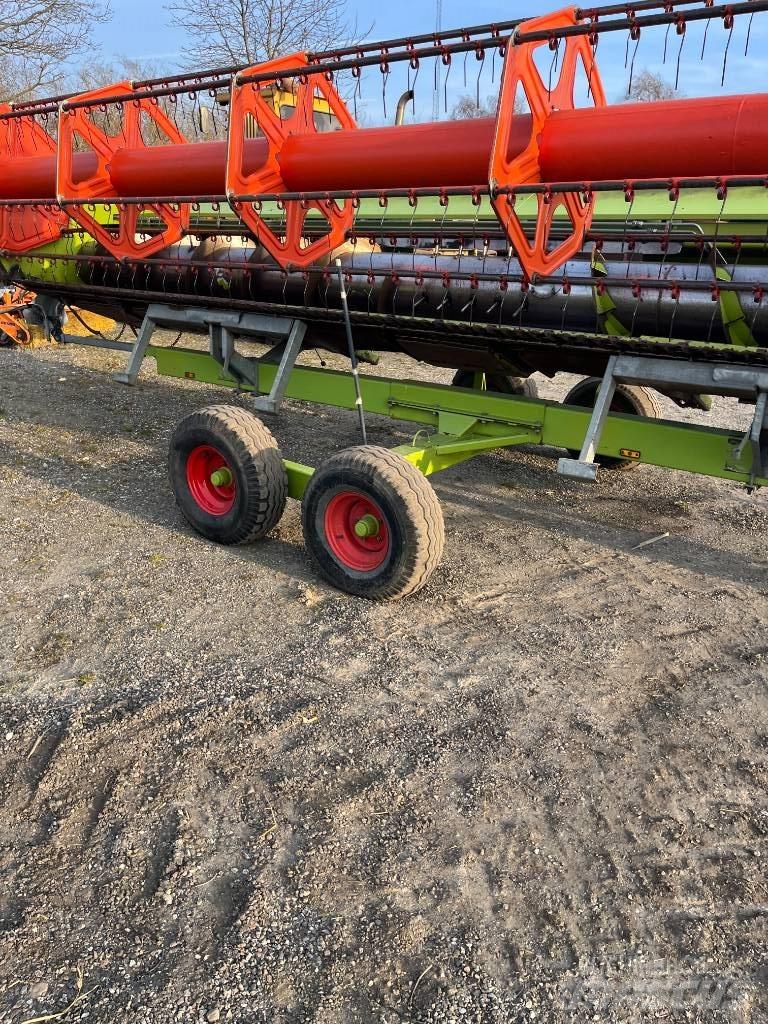 CLAAS LEXION 540 联合收割机