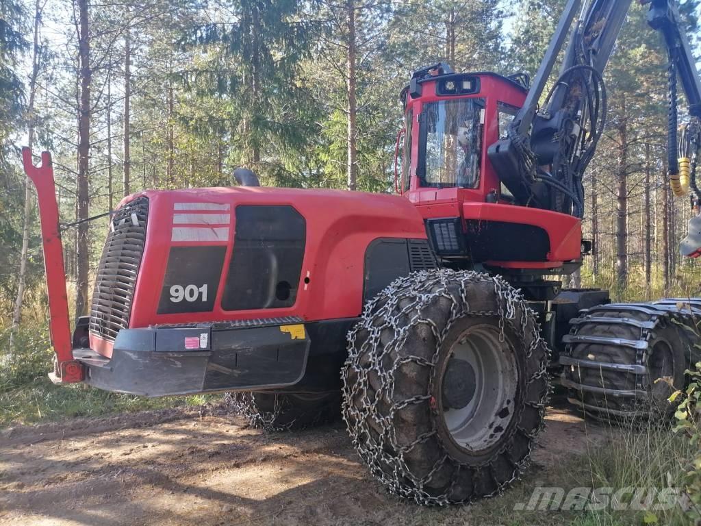 Komatsu 901 收割机