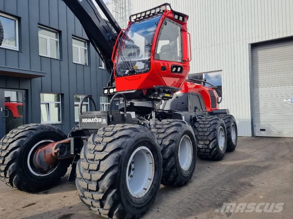 Komatsu 931 XC 收割机