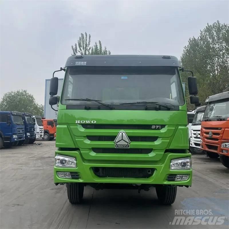 Howo 371 8x4 自卸式货车