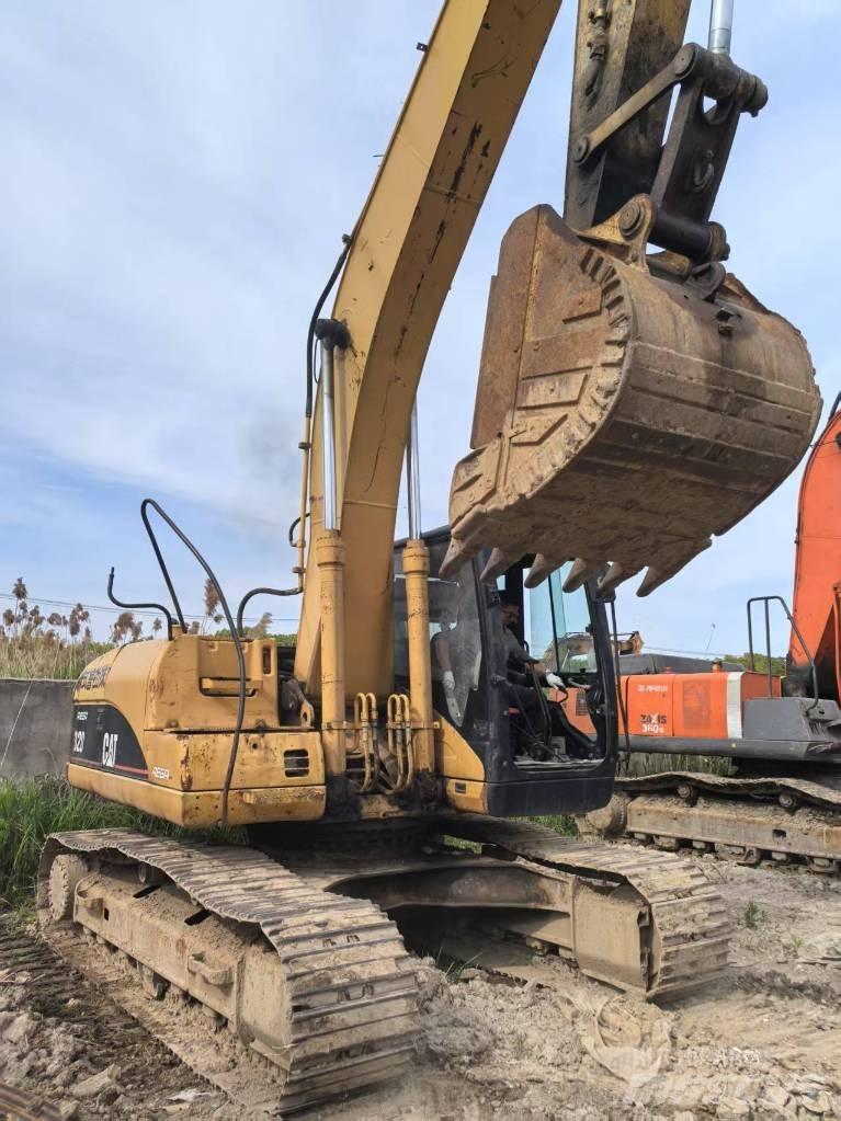 CAT 320 C 履带挖掘机