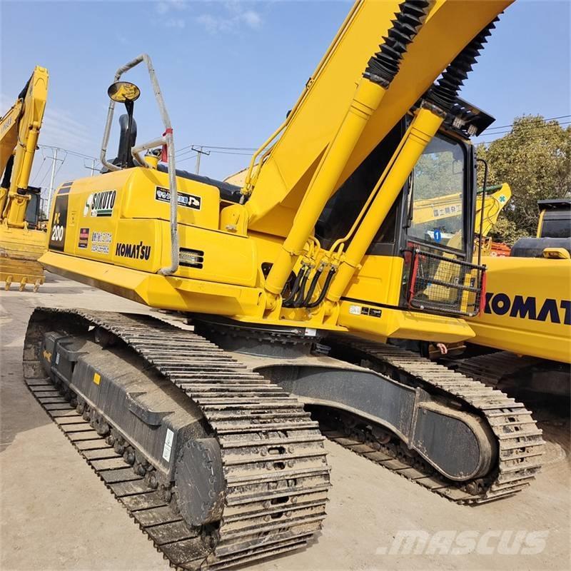 Komatsu PC 200 履带挖掘机