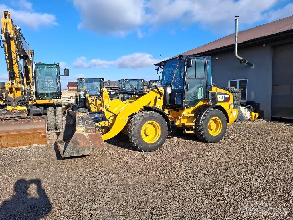 CAT 908M 轮式装载机